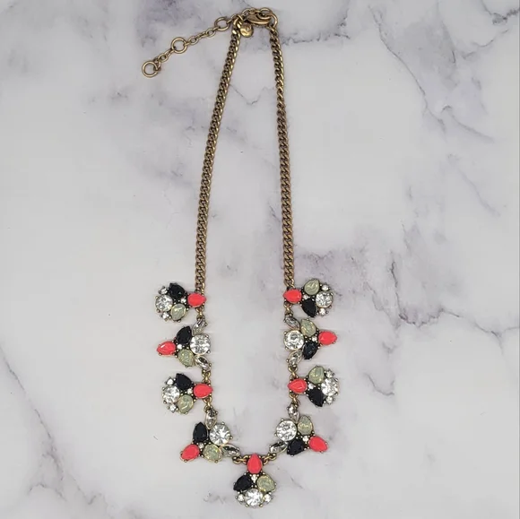 🎉HP J. Crew Crystal Statement Necklace - Picture 3 of 7